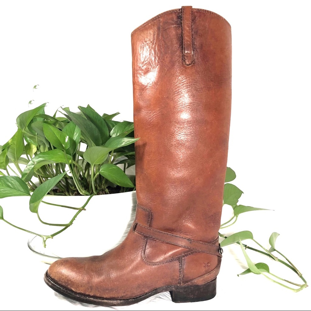 SOLD! Gorgeous FRYE Lindsey Plate Cognac Distressed Boot - Picture 4 of 15